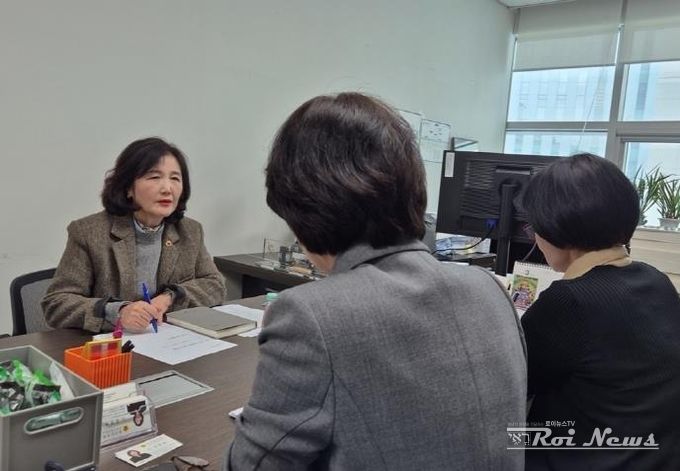 경기도의회 김영희 의원, 경기형 가족돌봄수당 접수기간 확대 논의 더 많은 가정이 혜택 받아야
