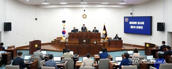 4월 25일 하남시의회 제339회 임시회 제2차 본회의. (사진_하남시의회 제공)