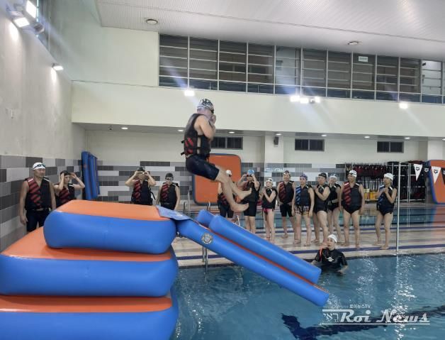 용인특례시는 7월 21일부터 8월 14일까지 ‘시민 생존수영교육’을 운영했다.