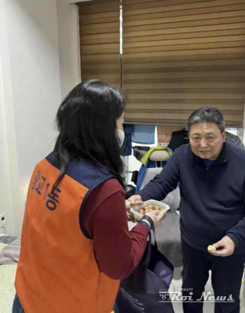 수원시 영통구 광교1동, 겨울맞이 따뜻한 반찬나눔으로 돌봄 이웃 안부 살펴